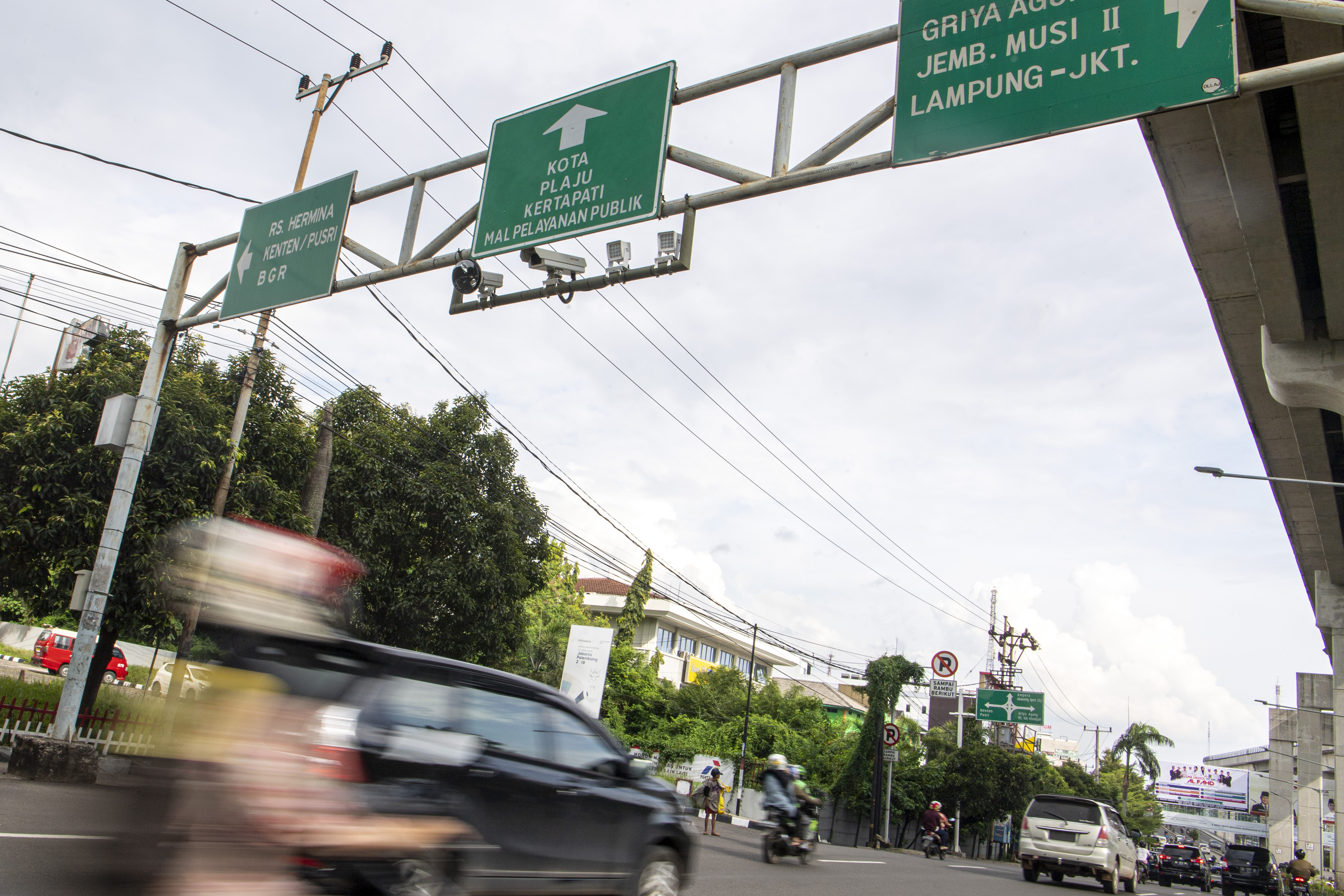 Polresta Palembang menambah kamera tilang di tujuh lokasi untuk ketertiban lalu lintas dan keamanan.
