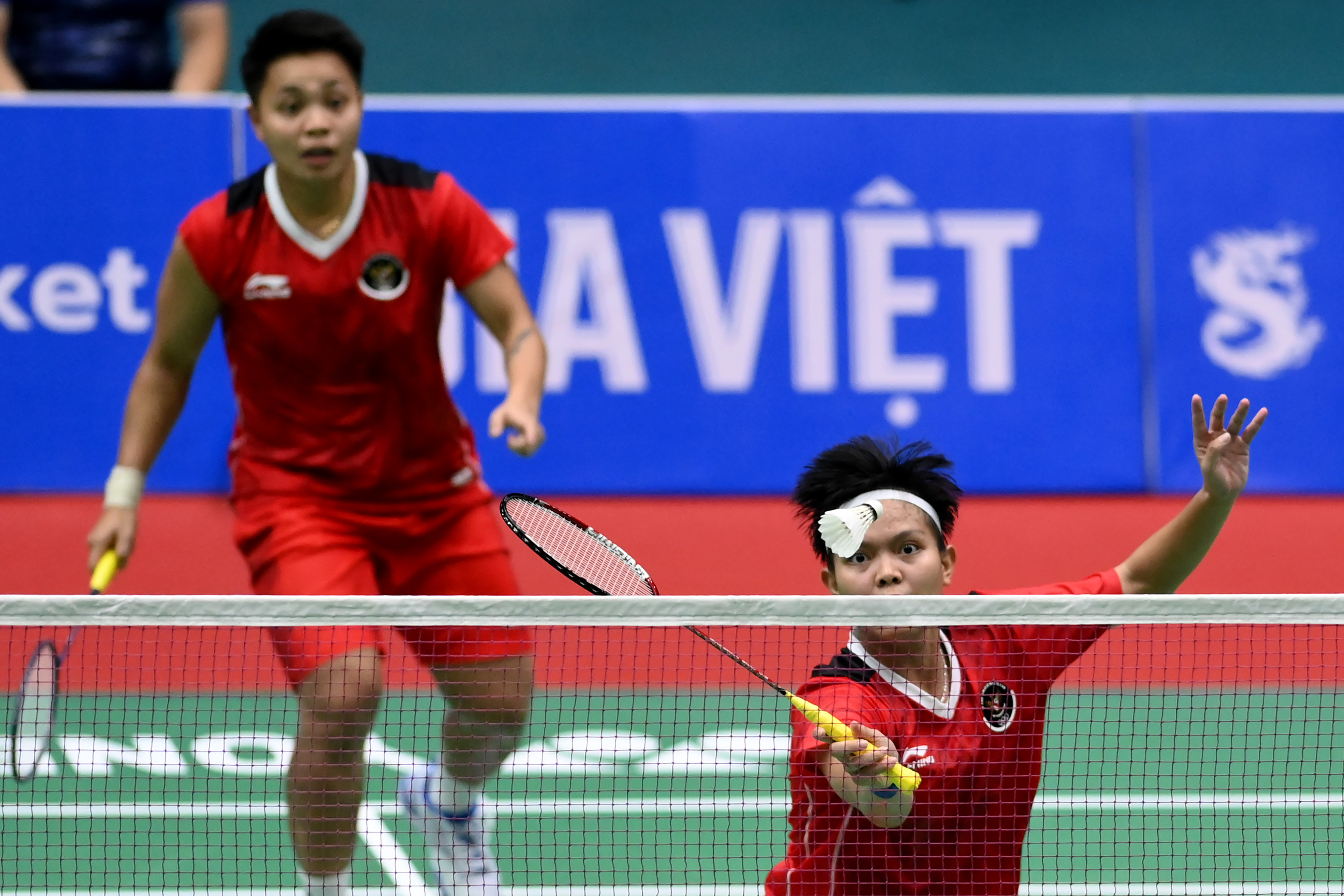 Pebulu tangkis Indonesia, Siti Fadia/Apriyani Rahayu, saat berlaga di SEA Games 2021 Vietnam.