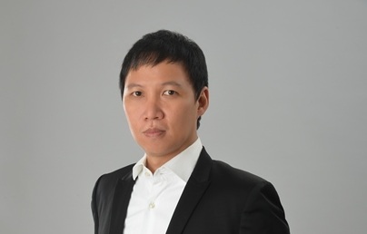 Yoris Sebastian, Founder OMG Creative Consulting