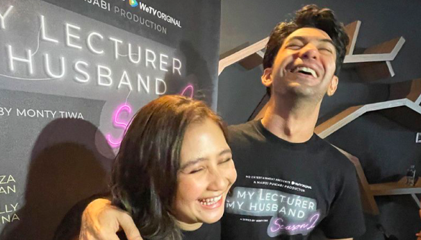 Prilly Latuconsina dan Reza Rahadian.
