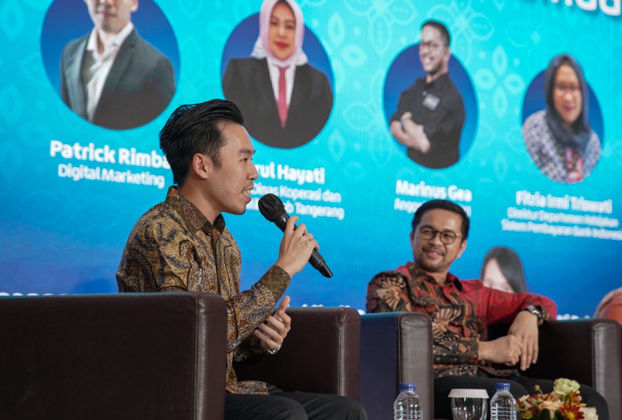  Founder Benson Indonesia Patrick Rimba (kiri).
