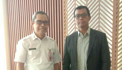 Gubernur Lemhanas , Andi Widjajanto (kanan) menjadi pembicara dalam dialog wawasan kebangsaan di Banjarmasin, Kalimantan Selatan