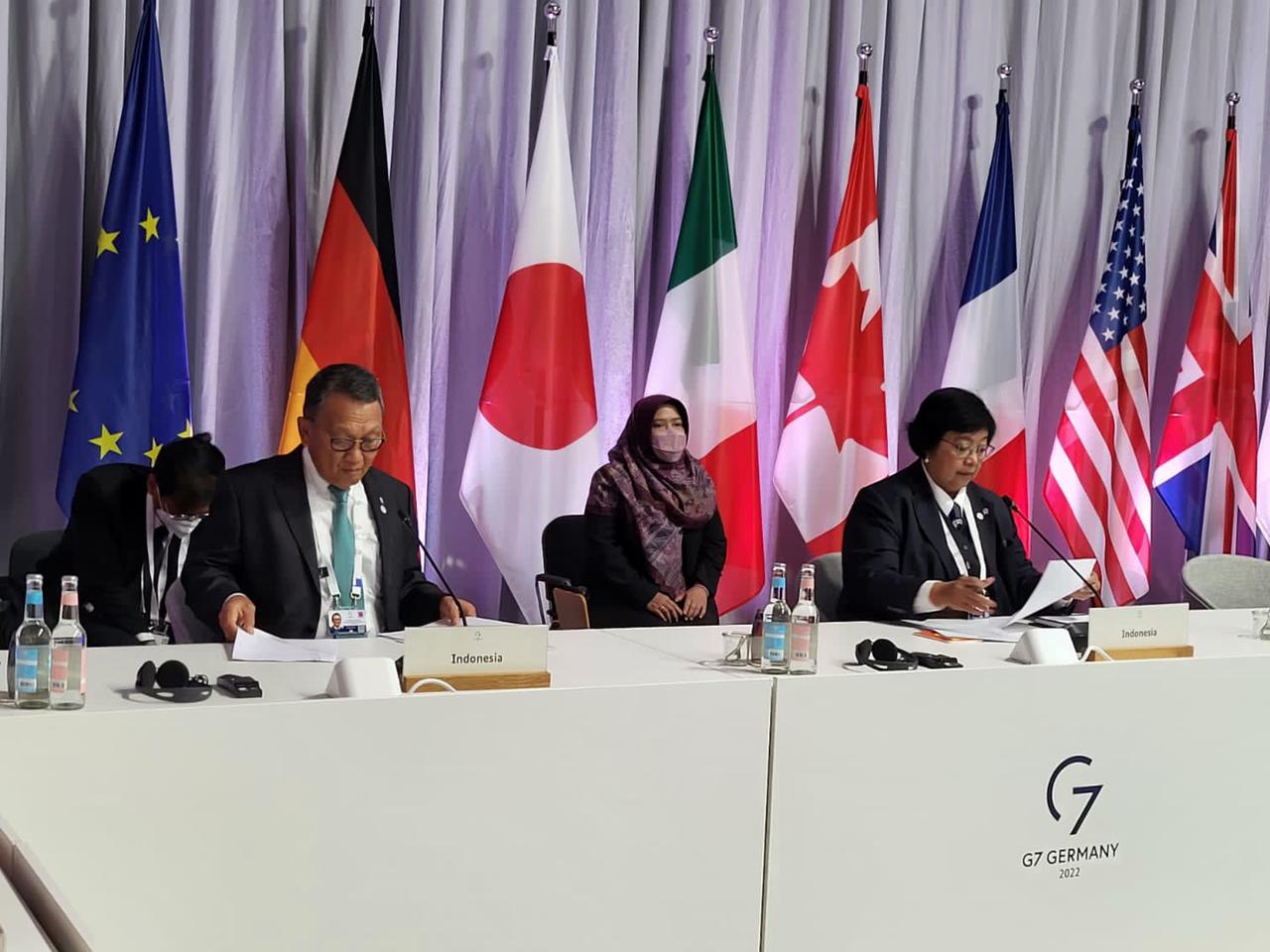 Mentri LHK RI Siti Nurbaya menghadiri pertemuan tingkat menteri tentang iklim, energi dan lingkungan dalam forum G7 di Berlin, Jerman.