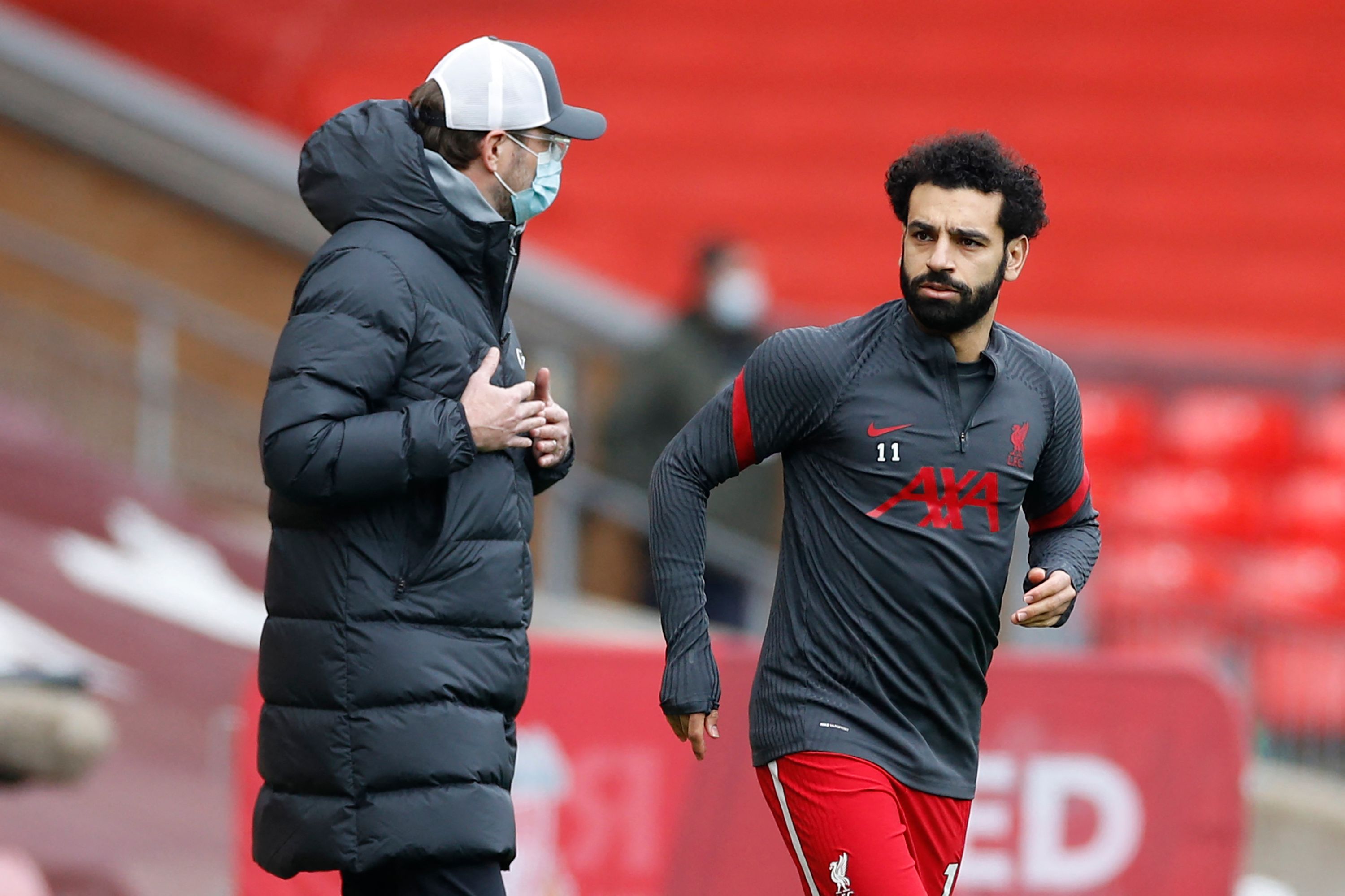 Jurgen Klopp (kiri), Mohamed Salah
