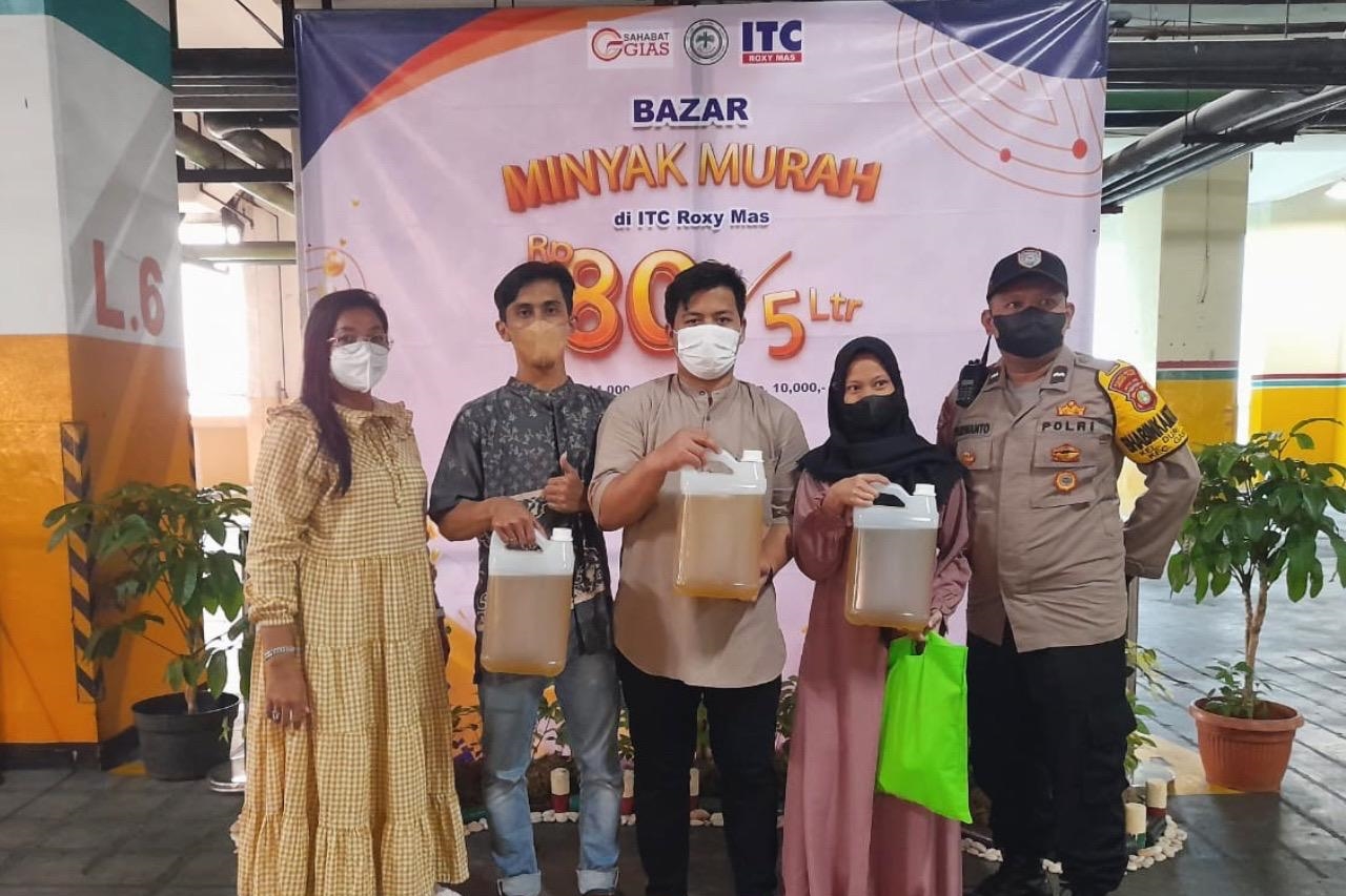 Sebanyak 22.000 liter minyak goreng murah siap didistribusikan dalam kegiatan ini.