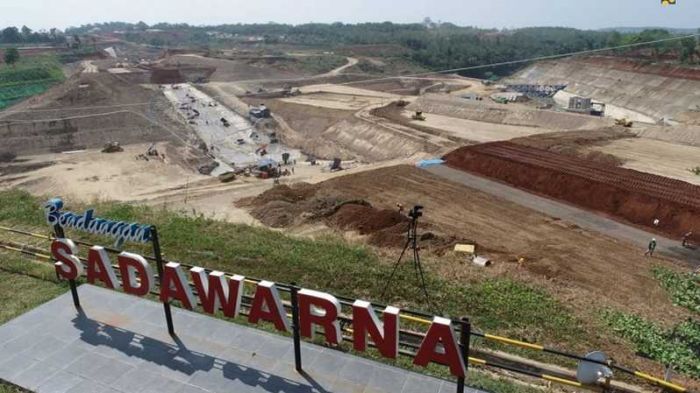 Pembangunan bendungan Sadawarna