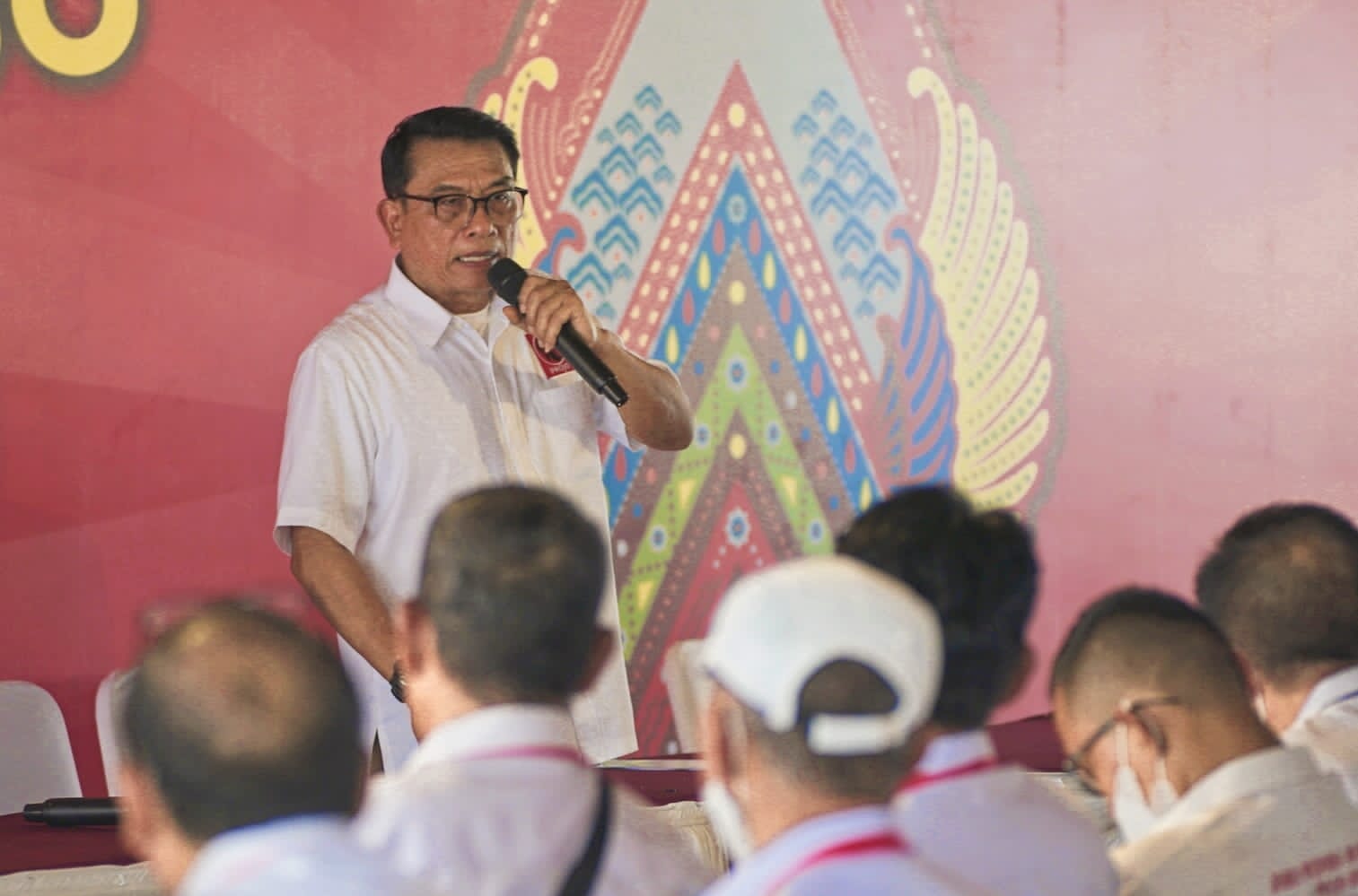 Ketua KSP, Moeldoko menjadi narasumber dalam Rakernas V Relawan ProJo di Balai Ekonomi Desa (Balkondes) Ngargogondo, Magelang, Jateng. 