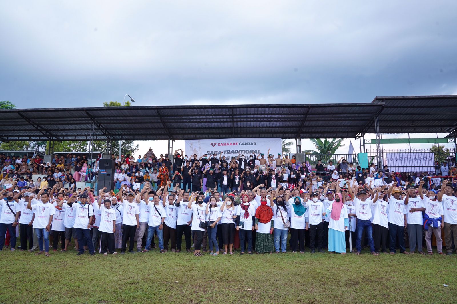 Lestarikan Budaya, Sahabat Ganjar Gelar Apel Akbar Tampilkan Tarian Tradisional di Semarang