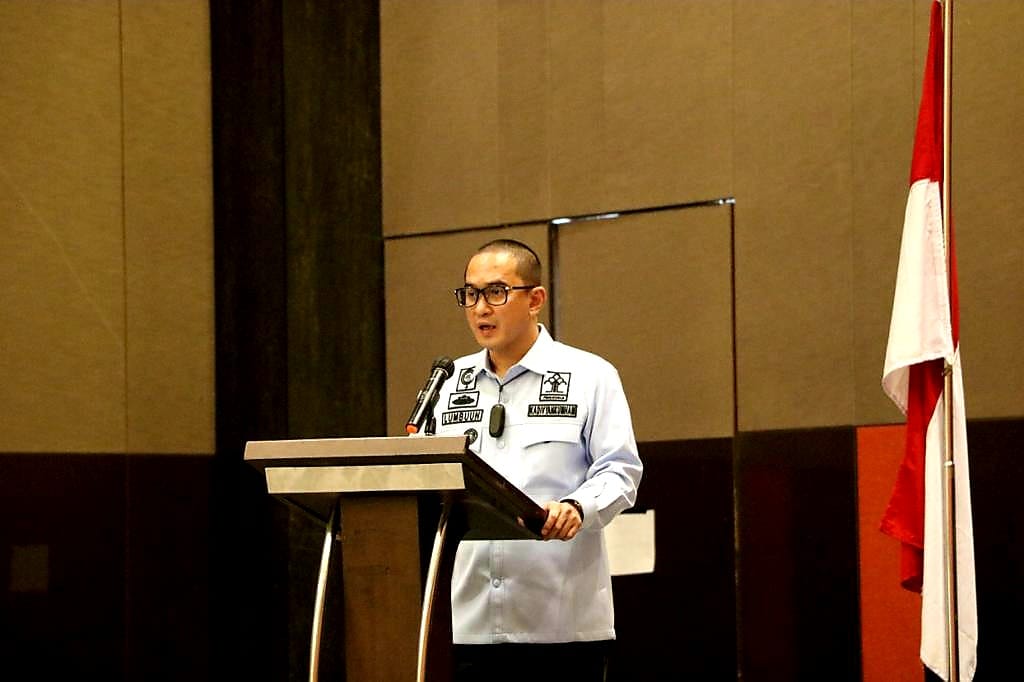  Kepala Divisi Pelayanan Hukum dan HAM DKI Jakarta Ronald S. Lumbuun.