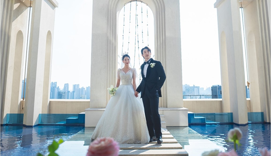 Pernikahan Hoon dan Hwang Ji Seon