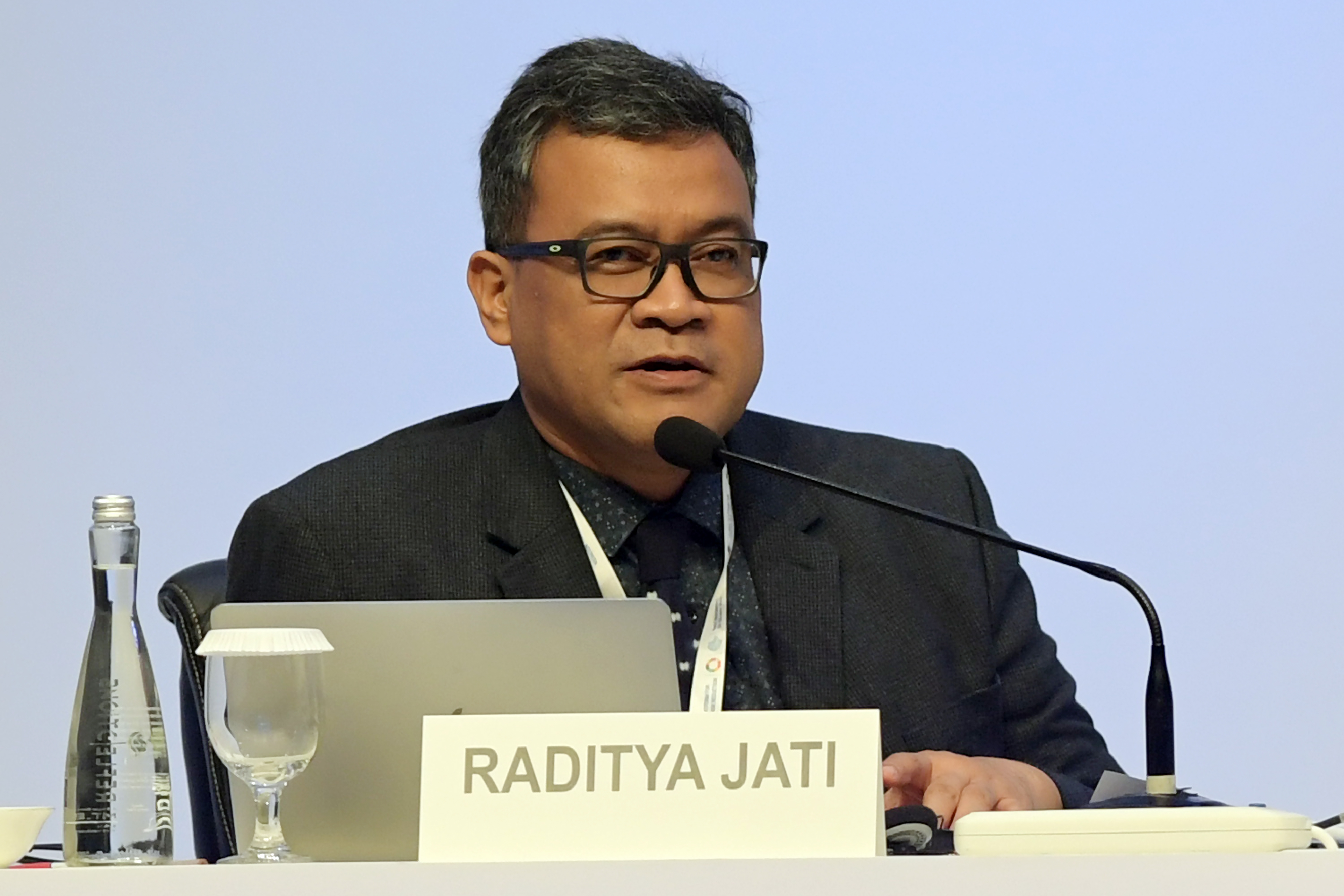  Deputi Bidang Sistem dan Strategi BNPB Raditya Jati membagikan platform InaRisk milik Indonesia