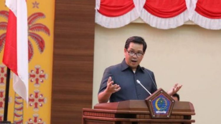 Wakil Gubernur Sulawesi Utara  Steven OE Kandouw saat memberikan sambutan pada pelantikan Pj Sekda Praseno Hadi