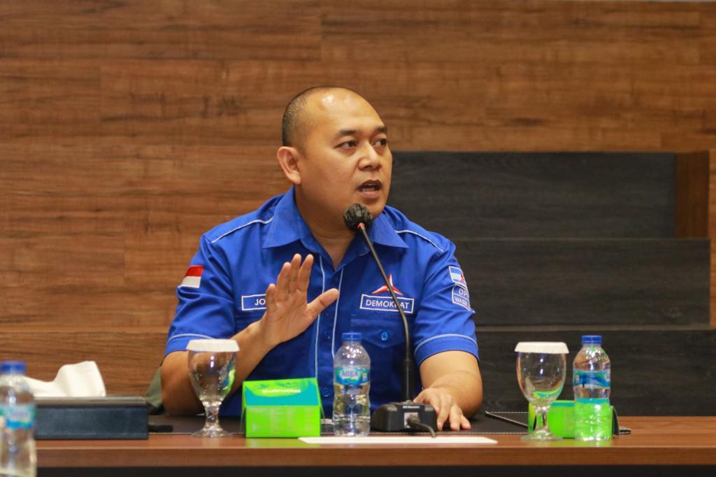Wakil Sekjen DPP Partai Demokrat, Jovan Latuconsina,