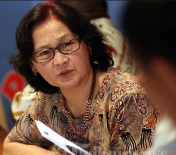 Peneliti Lembaga Ilmu Pengetahuan Indonesia (LIPI) Dr. Adriana Elisabeth, M. Soc, Sc.