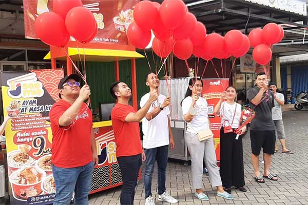 Acara pembukaan 5 cabang U See Mie