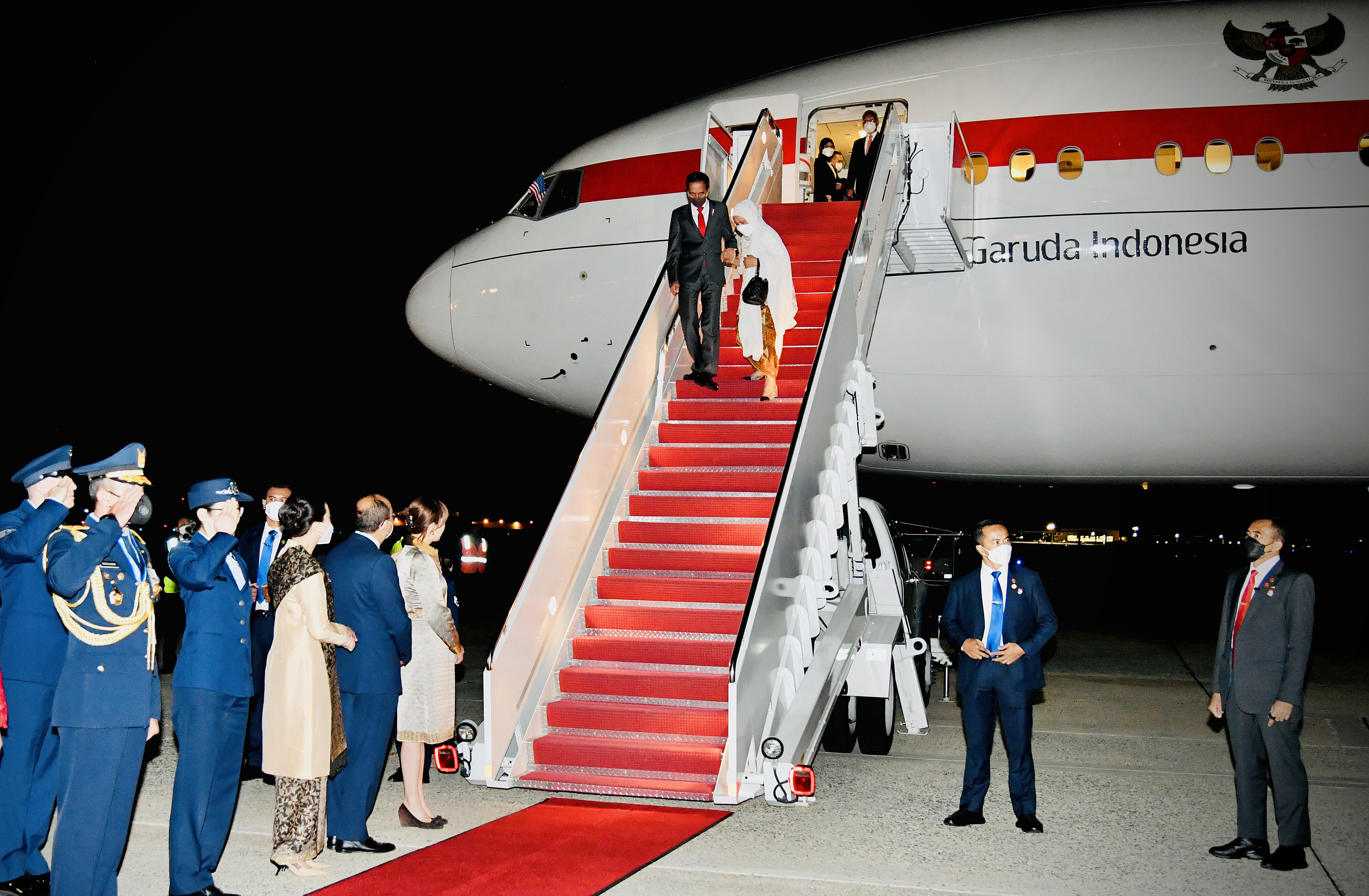 Presiden Joko Widodo melakukan kunjungan ke Space X di Boca Chica, Amerika Serikat, Sabtu, 14 Mei 2022. 