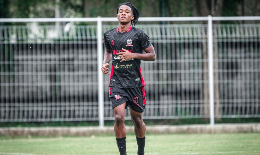 Penyerang Madura United Ronaldo Kwateh.