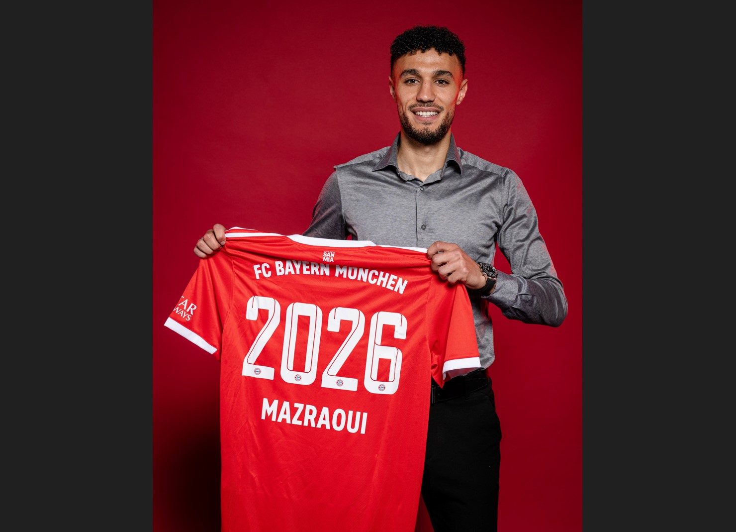 Bek baru Bayern Muenchen Noussair Mazraoui