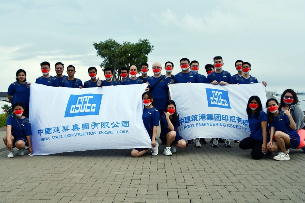 Kegiatan sepeda sehat berkeliling pulau di Pantai Indah Kapuk (PIK) Jakarta.