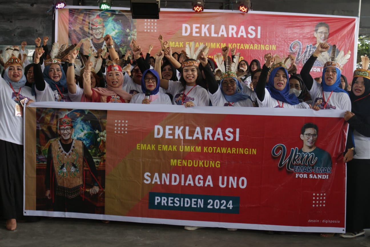  Emak-emak Pro Sandi Uno Kalimantan Tengah mendeklarasikan dukungan untuk Menparekraf, Sandiaga Uno jadi presiden 2024, Kamis (19/5/2022)