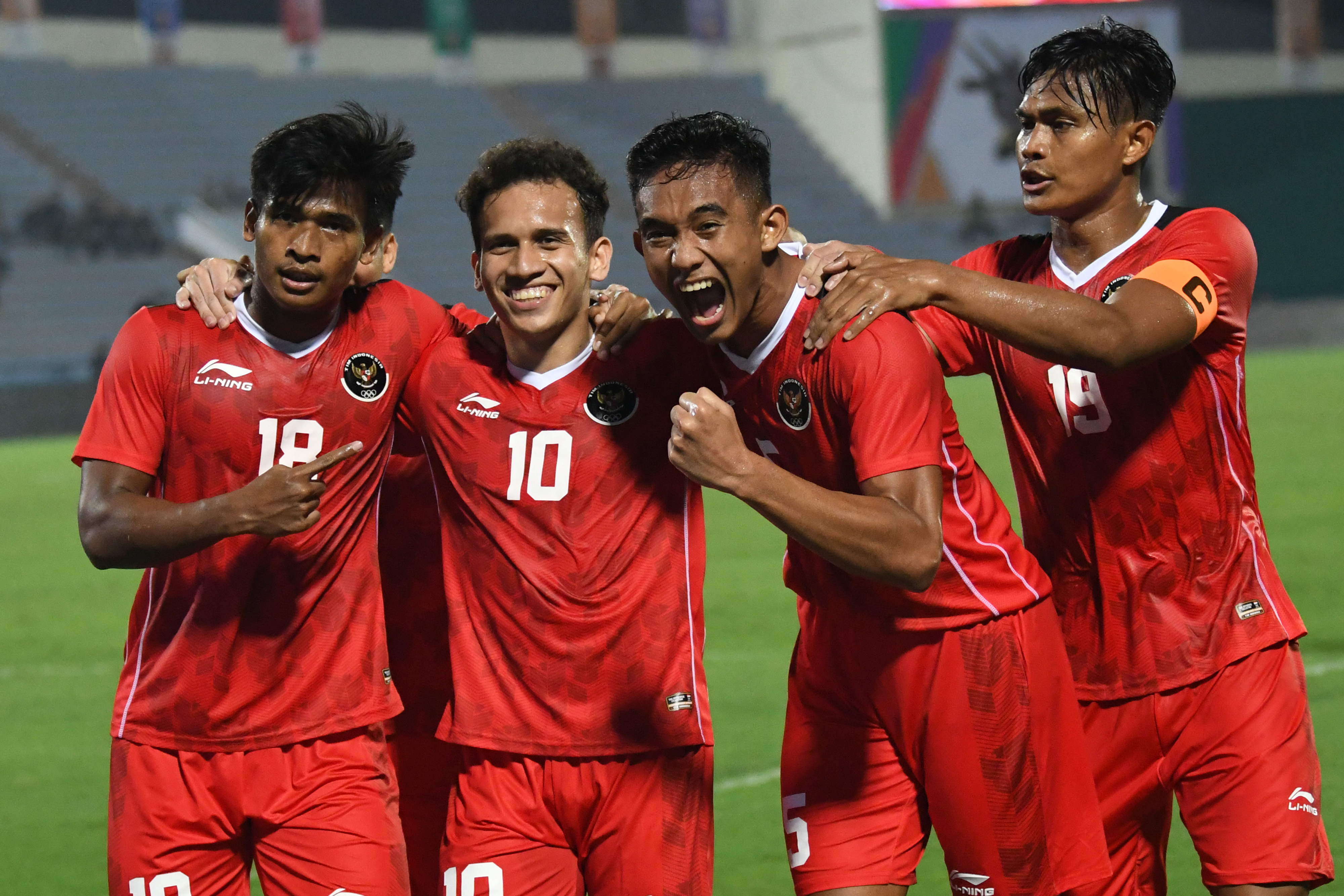 Pemain Timnas Indonesia U-23 saat menghadapi Vietnam.