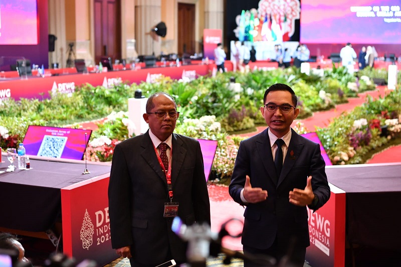 Alternate Chaie DEWG G20 Dedy Permadi memberikan keterangan usai menutup salah satu workshop di DEWG G20