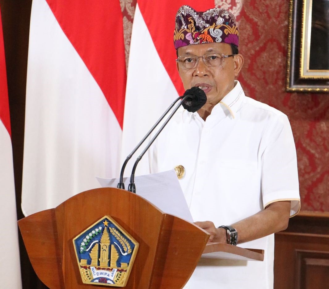 Gubernur Bali Wayan Koster 