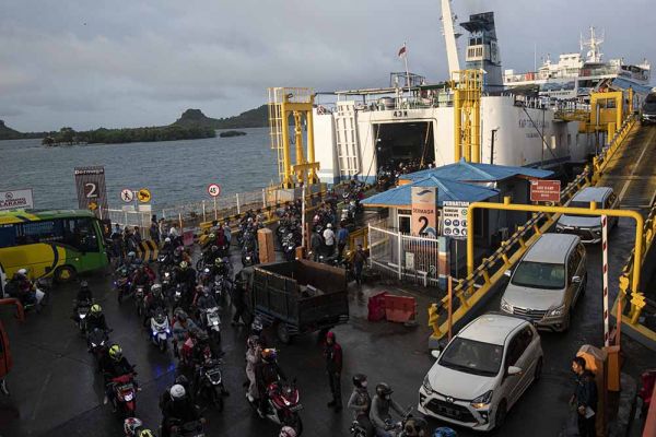 Pemerintah Siapkan Pelabuhan Panjang sebagai Alternatif Arus Balik