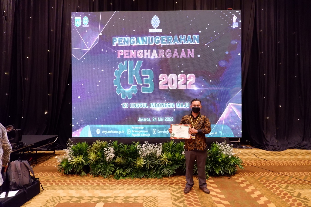 PT Multi Harapan Utama (MHU) mendapat Penghargaan Kecelakaan Nihil (Zero Accident Award)atas performa 85 juta jam kerja tanpa kecelakaan.