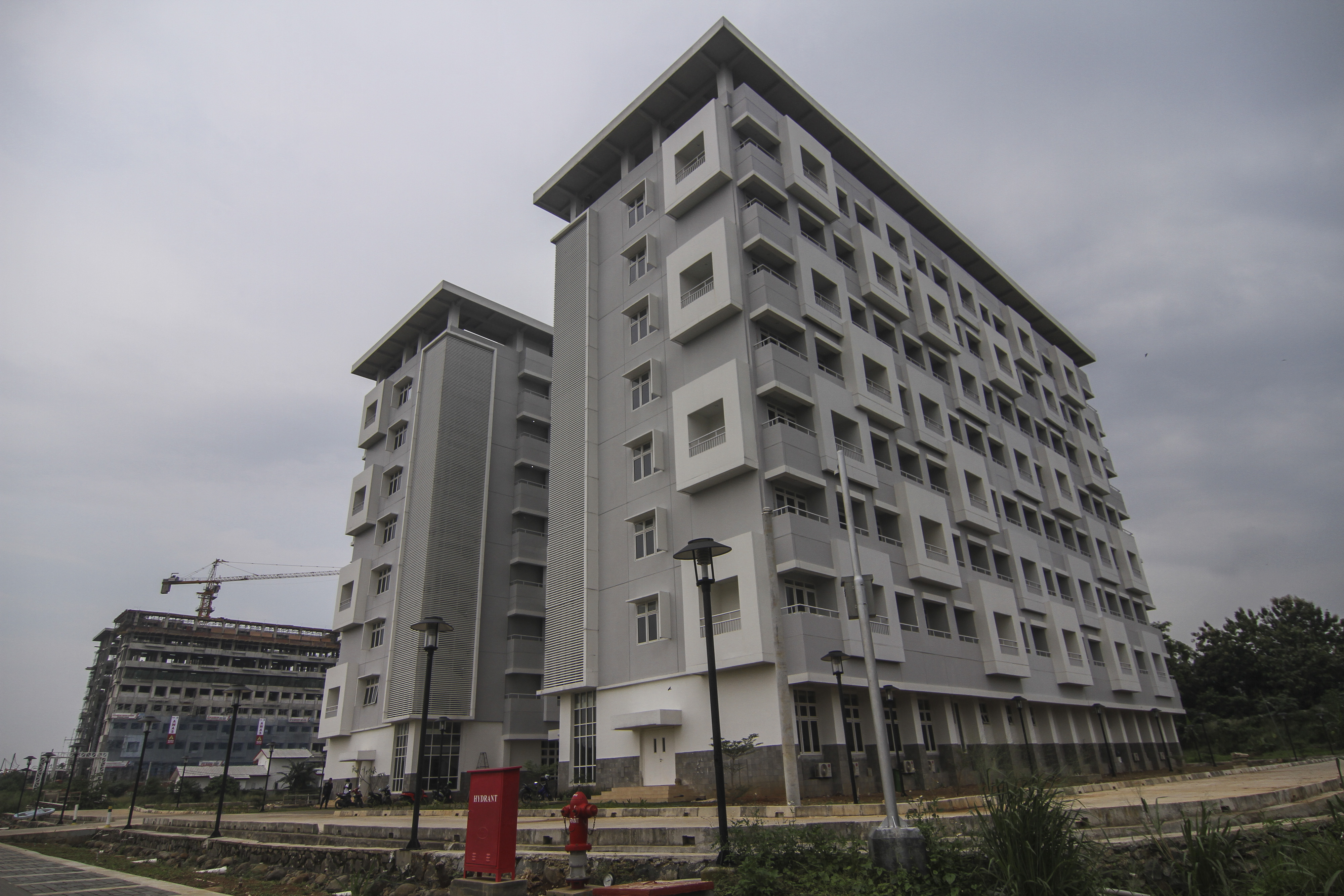 Gedung asrama kampus UIII