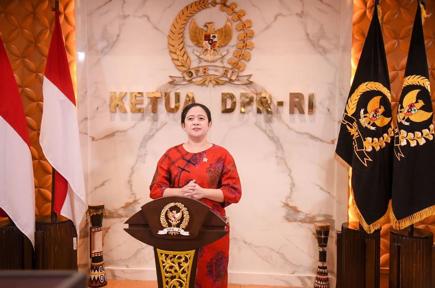 Ketua DPR RI Puan Maharani mengingatkan pemerintah agar pemilihan penjabat kepala daerah dilakukan secara transparan dan terbuka.