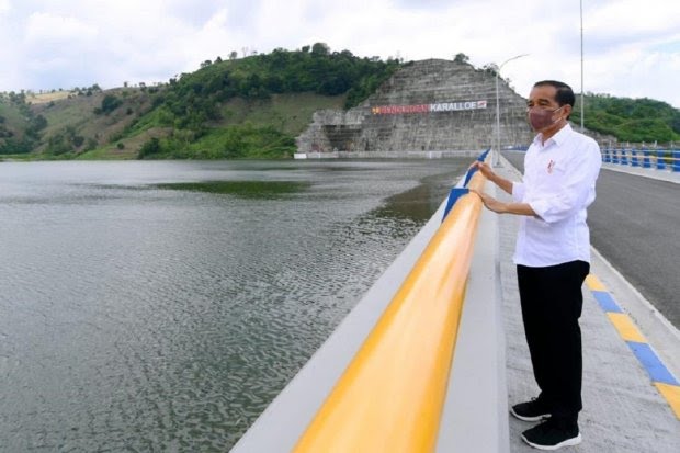 Presiden Joko Widodo di Bendungan Karalloe di Gowa, Sulsel.