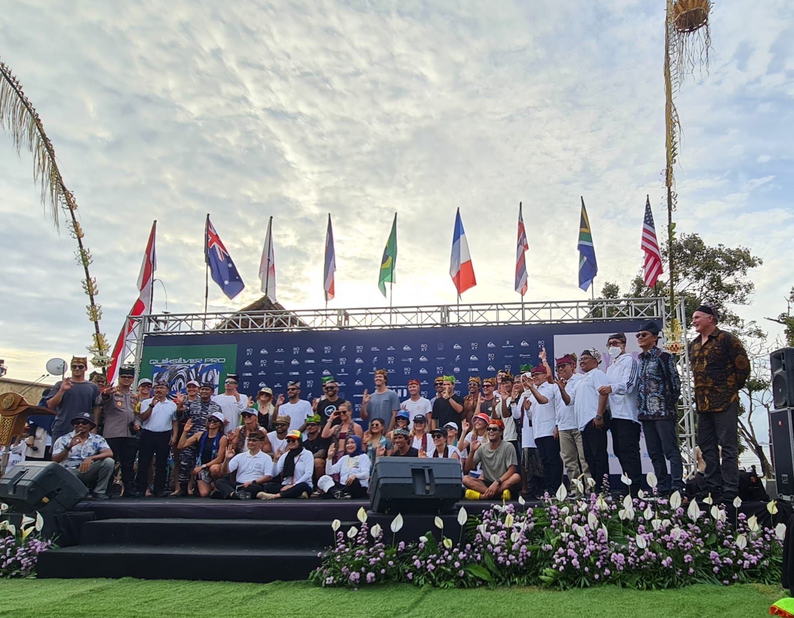 Acara pembukaan World Surfing League (WSL) Championship Tour 2022 di Pantai Plengkung (G-Land), Banyuwangi