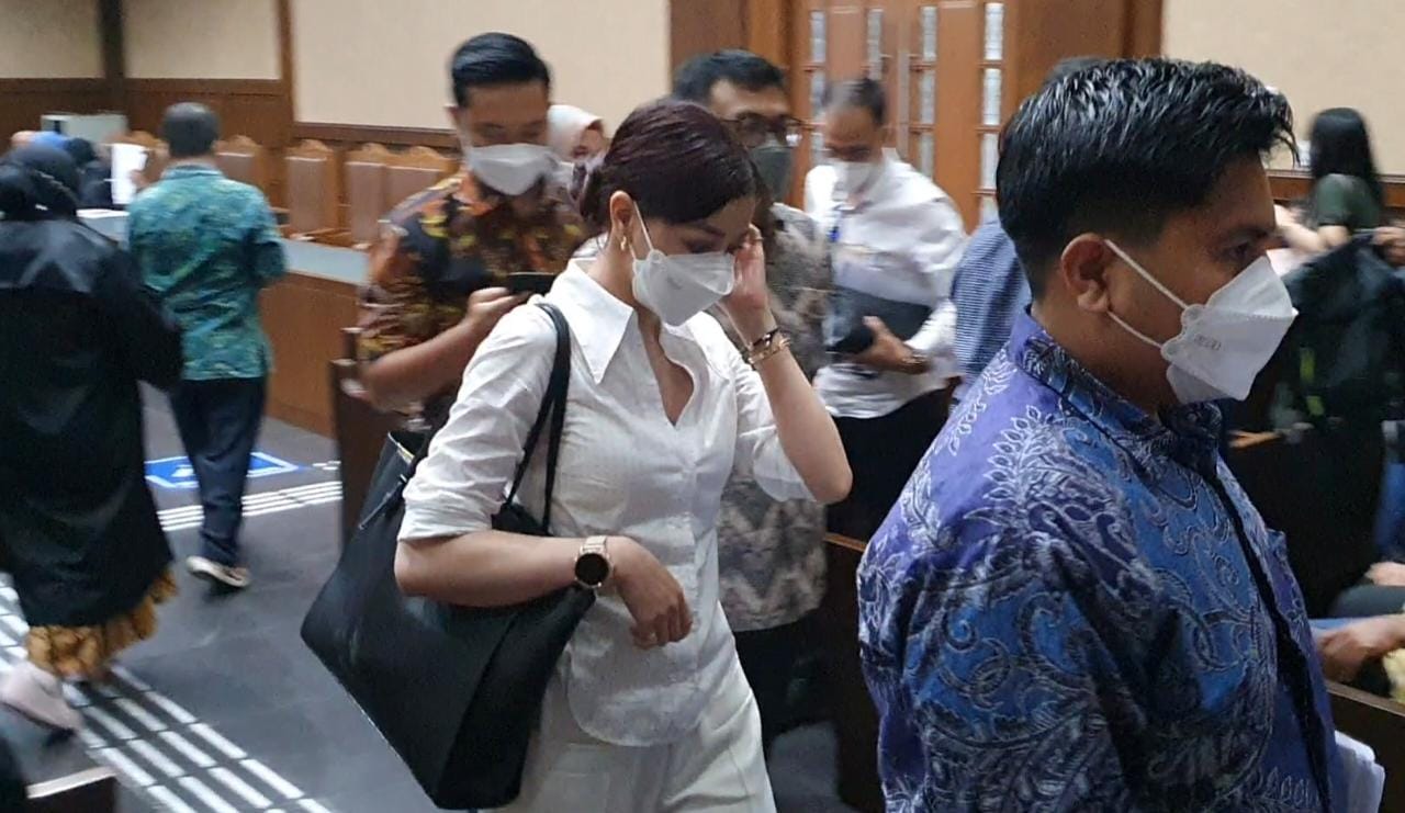 Eks pramugari Garuda Indonesia, Siwi Widi Purwanti