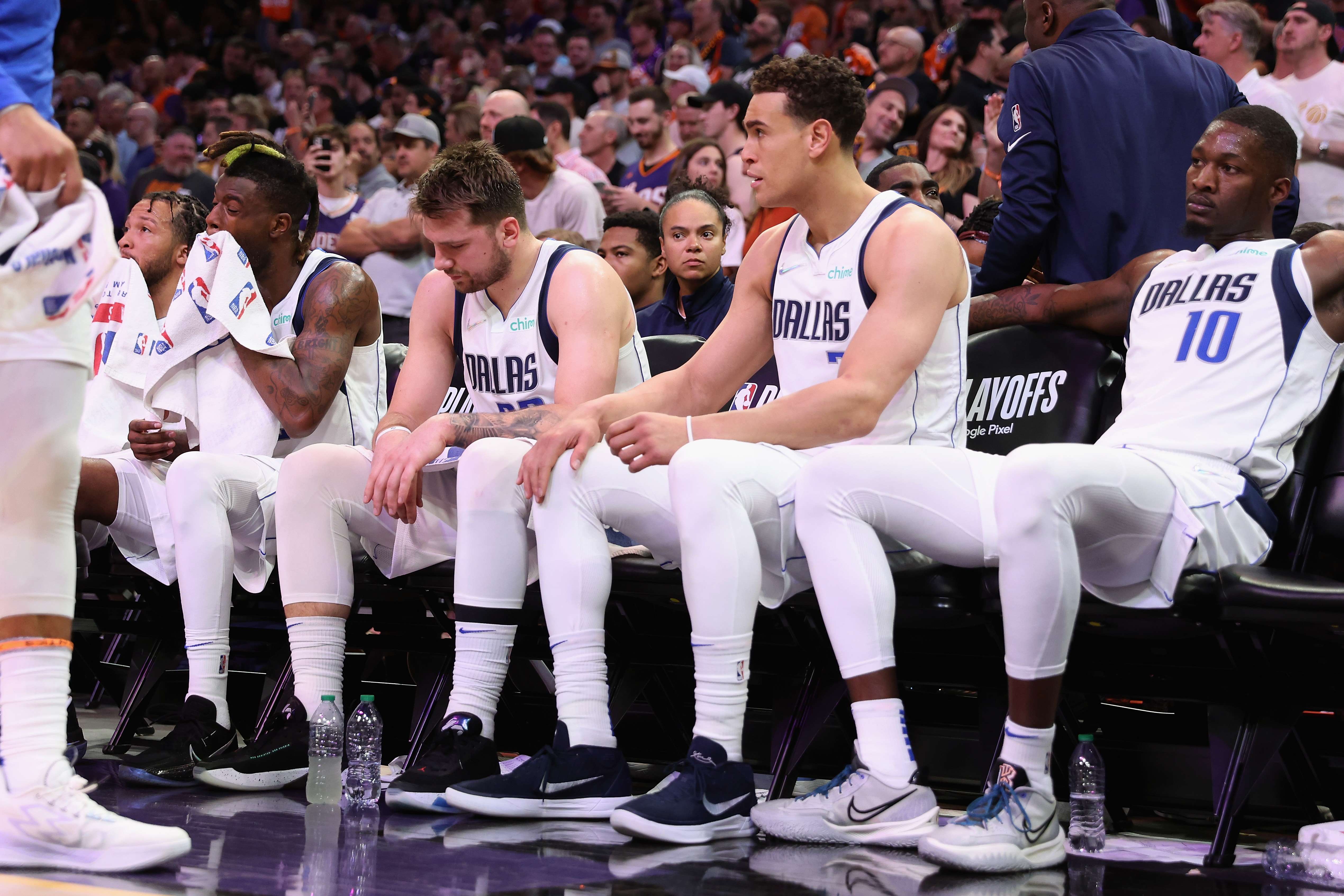 NBA Denda Mavericks karena Ulah Pemain Cadangan