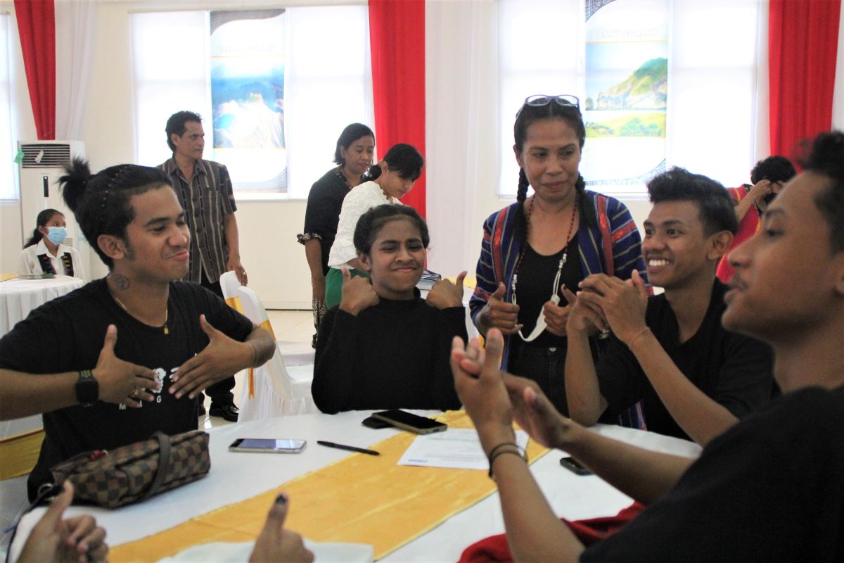 Standard Chartered Indonesia bekerja sama dengan Plan Indonesia meningkatkan keahlian dan ekonomi kaum muda dan perempuan serta disabiltas