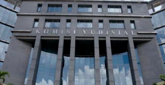 Gedung Komisi Yudisial di Jakarta. 