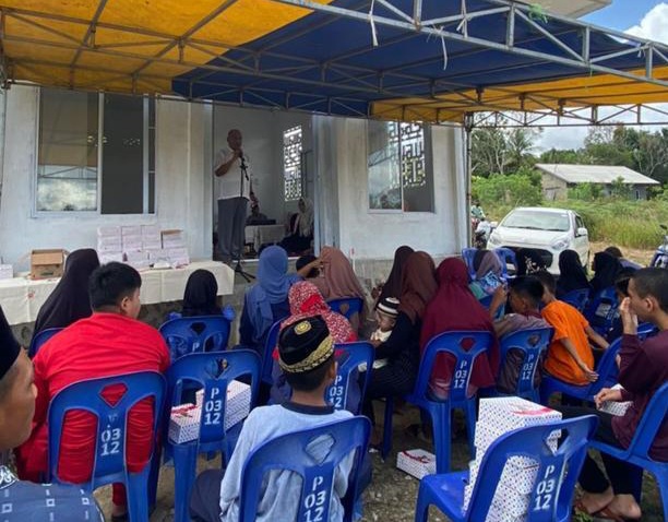 Santunan anak yatim piatu yang digelar pengusaha A Akbar di Tanjungpinang, Kepri