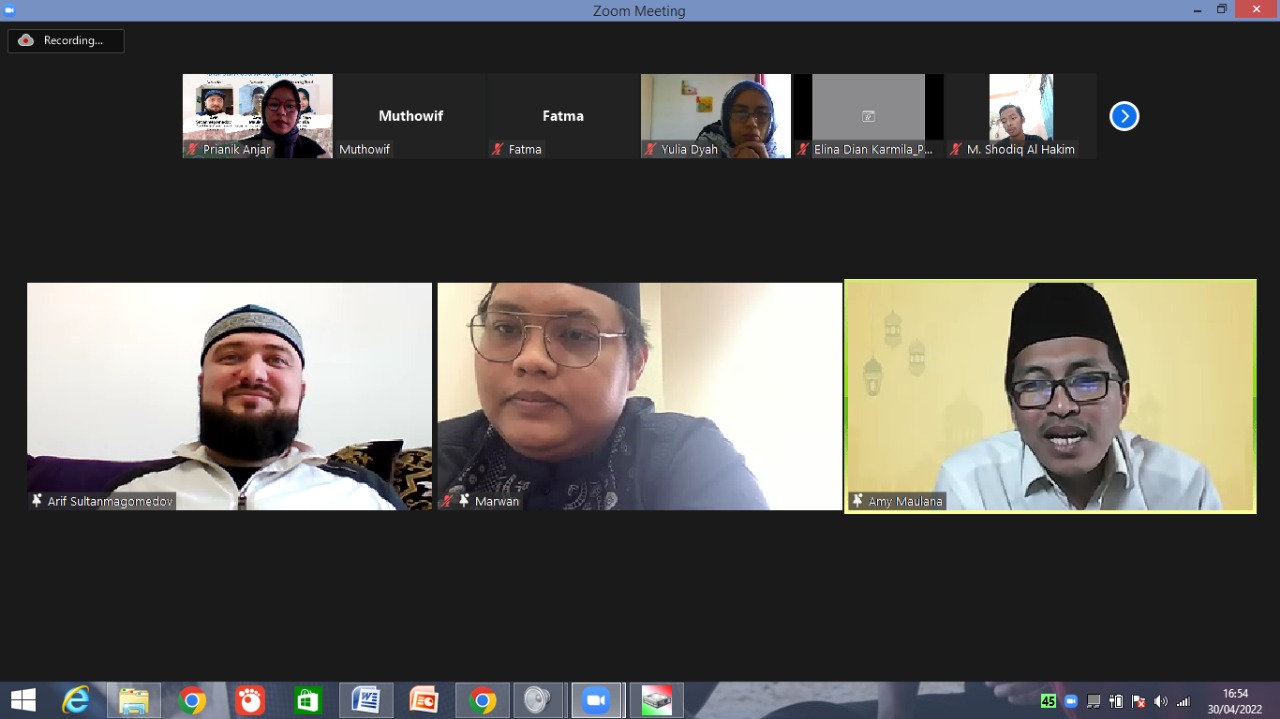 Kegiatan webinar bertajuk “Islam dan Moderasi Agama di Rusia” pada Sabtu (30/4).