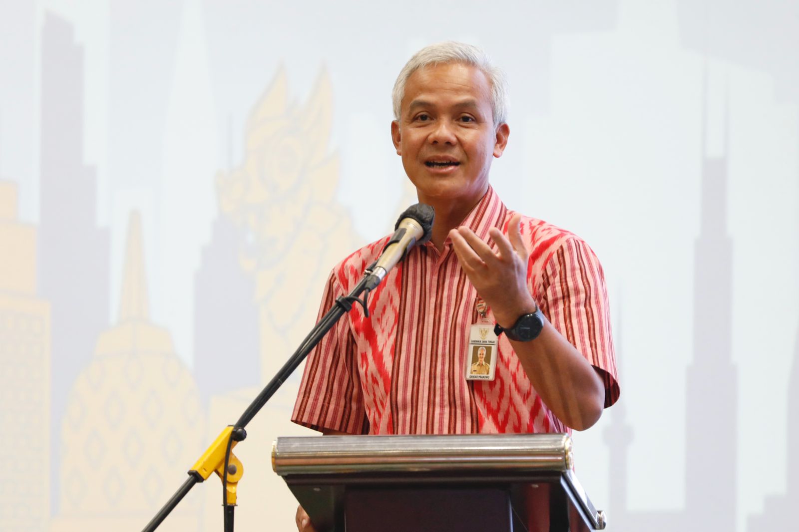 Gubernur Jawa Tengah Ganjar Pranowo