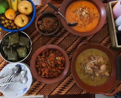 Makanan yang biasa disantap saat Lebaran