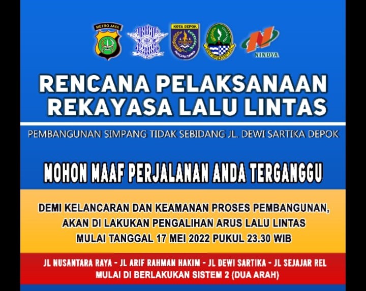 Flayer pengumuman penutupan perlintasan kereta di Jln.Dewi Sartika, Kota Depok, Jawa Barat.