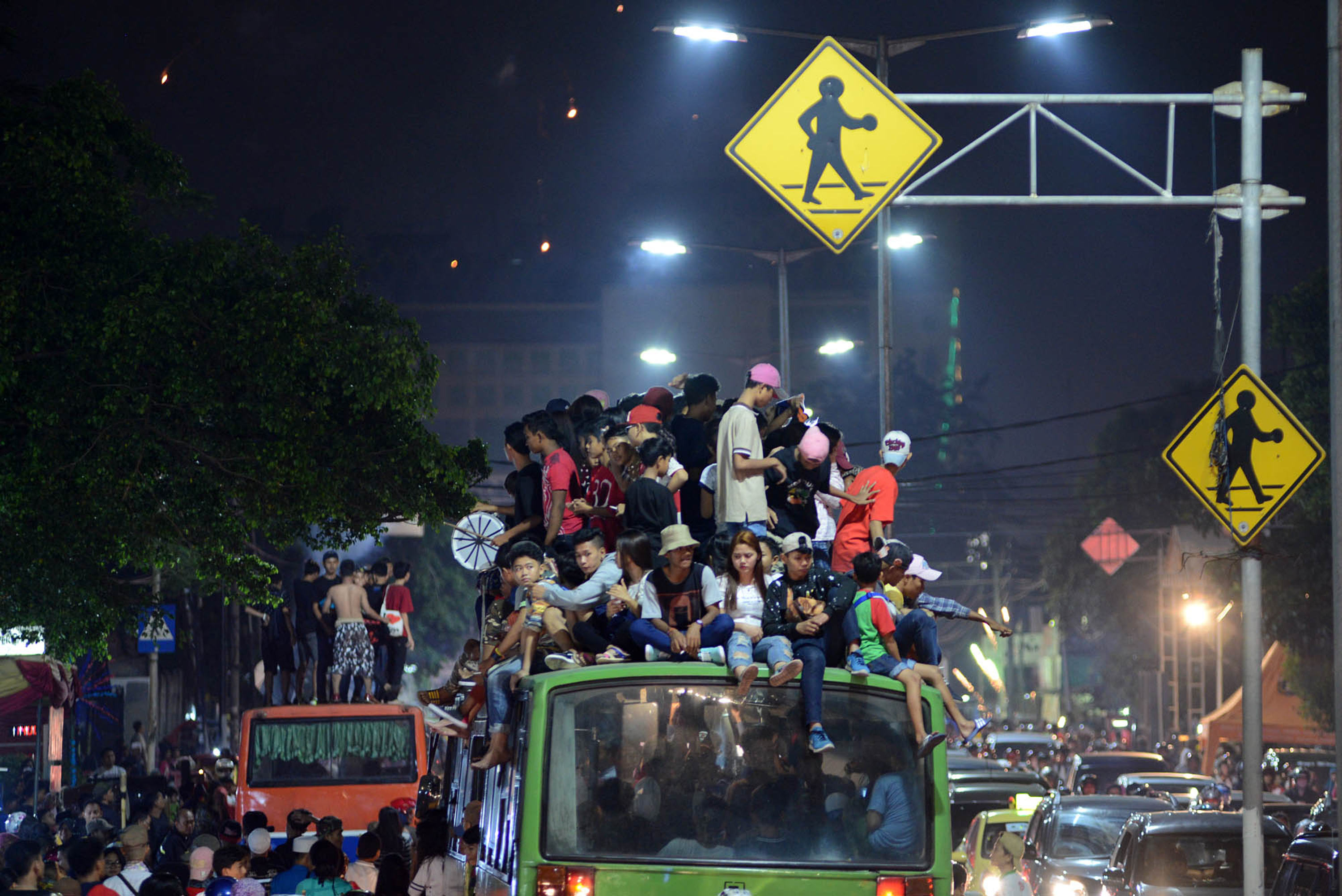 Ilustrasi suasana malam takbiran di Jakarta sebelum pandemi covid-19.