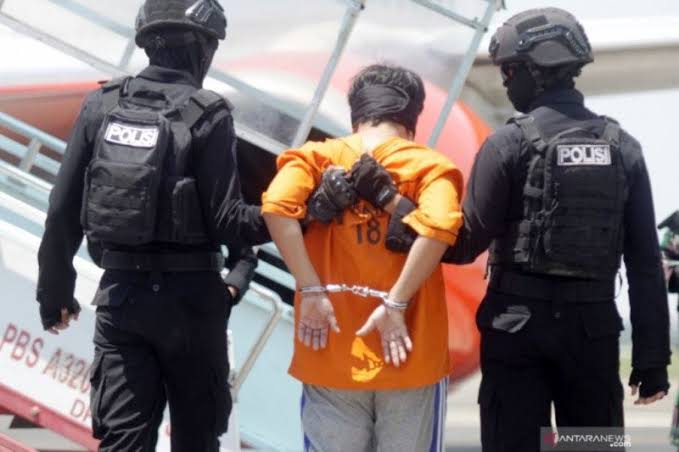 Iustrasi Densus 88 NAtiteror Polri