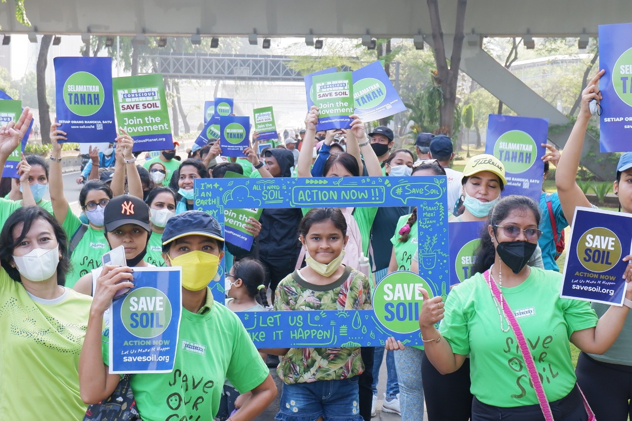 Gerakan masyarakat sipil untuk mengingatkan soal penyelamatan tanah
