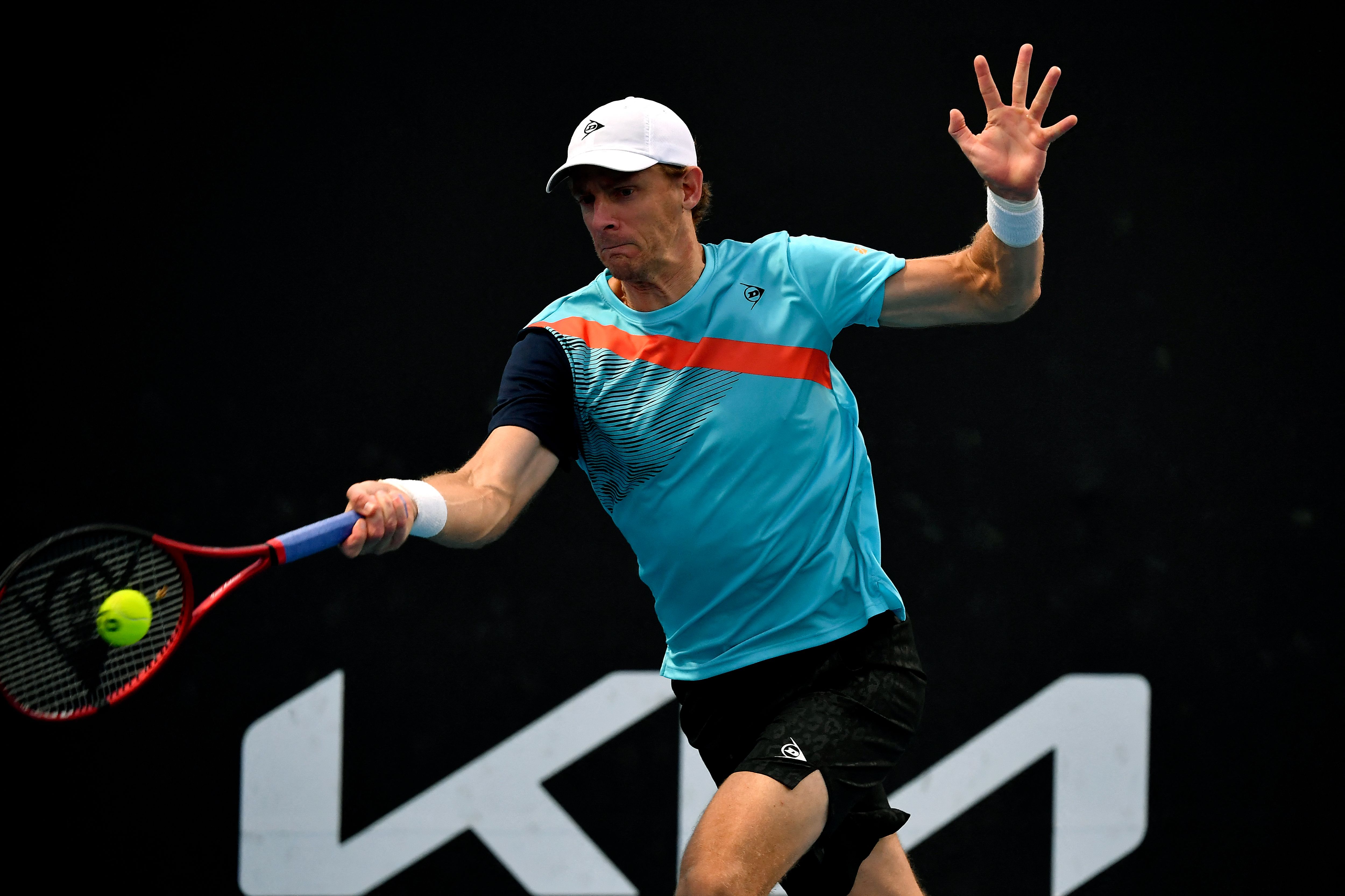 Kevin Anderson Gantung Raket di Usia 35 Tahun