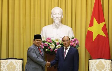 Menhan Prabowo dan Presiden Vietnam YM Nguyễn Xuân Phúc