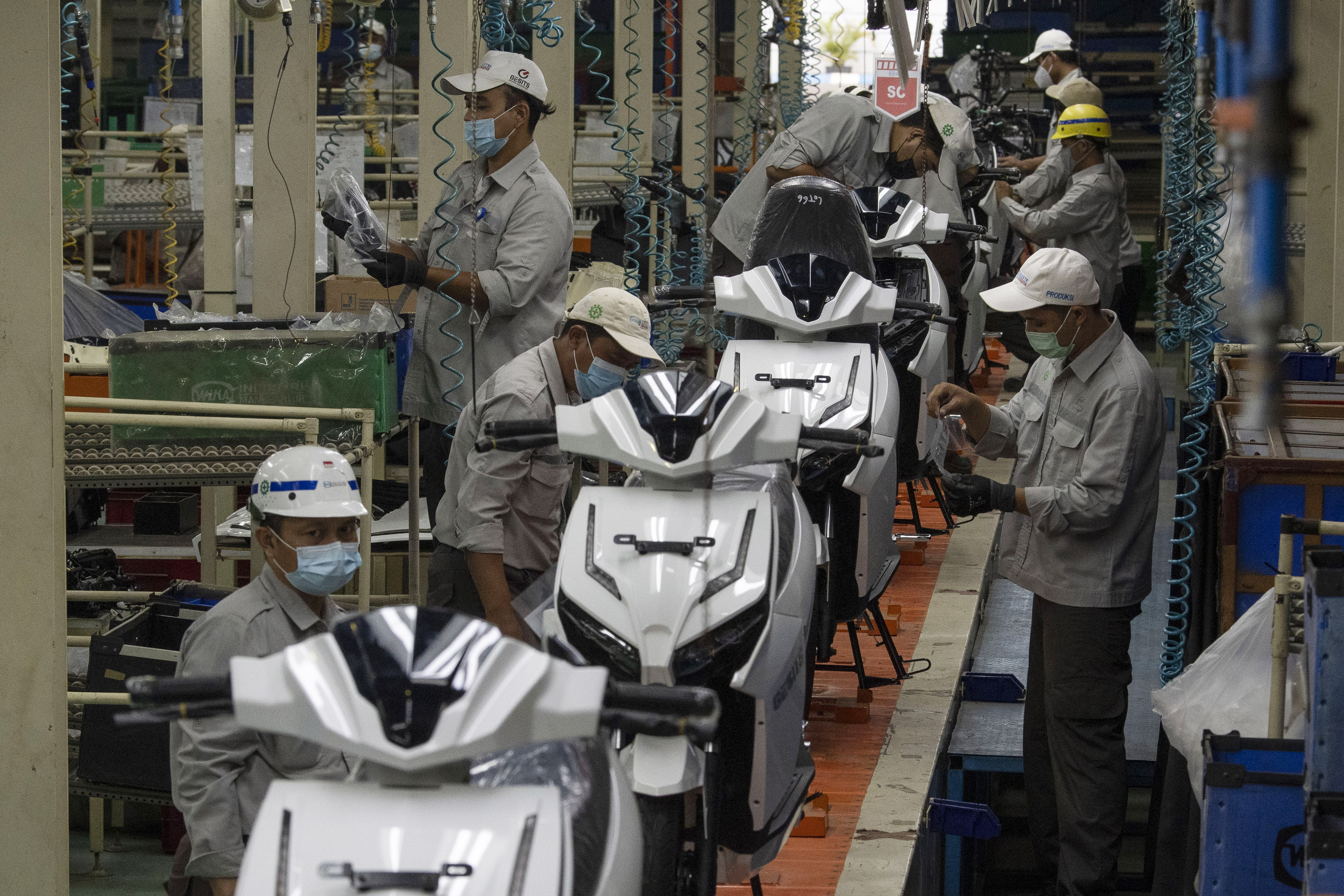 Dialog Sosial Kunci Redam Gejolak Hubungan Industrial