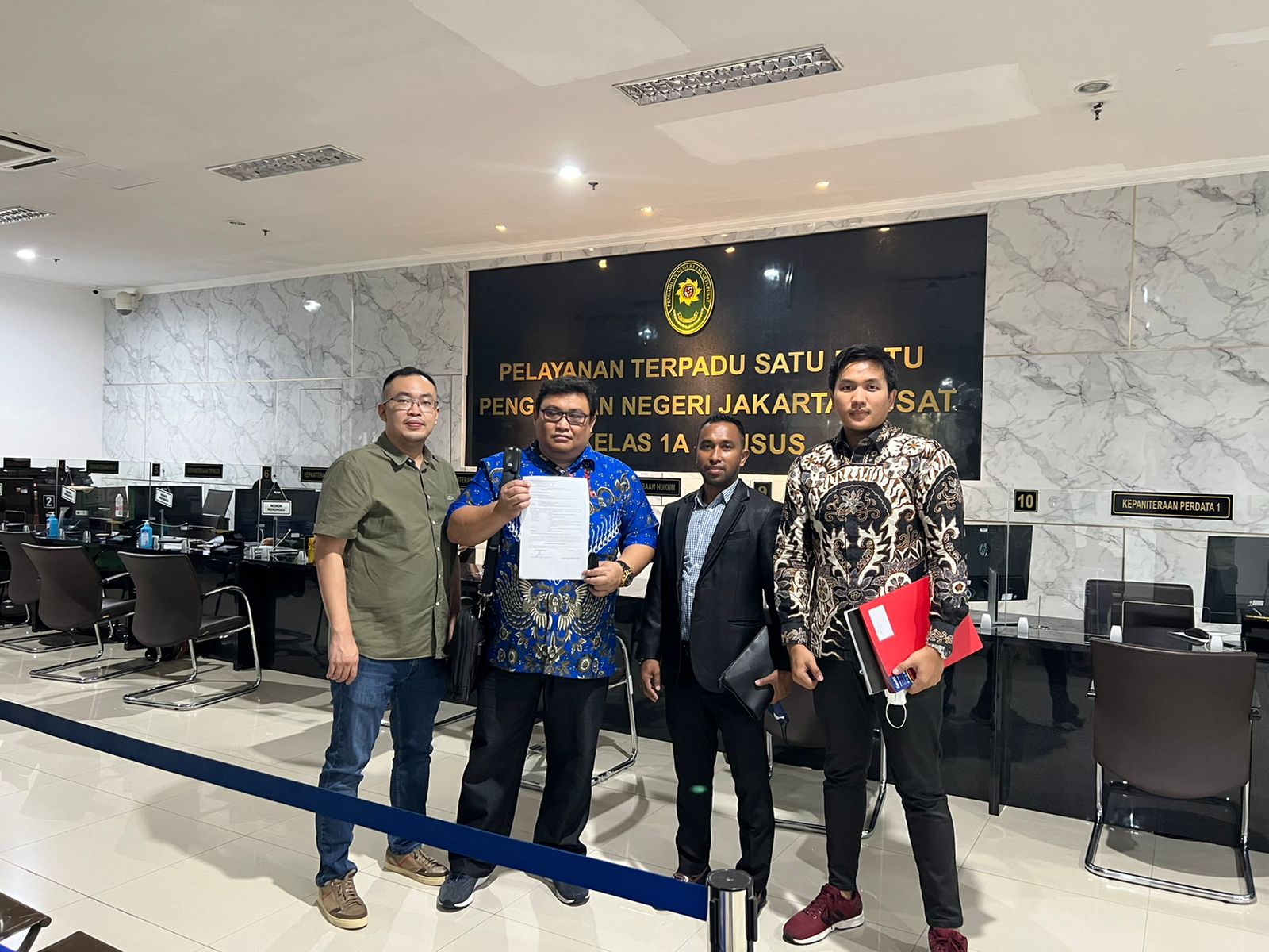 Tim kuasa hukum Adam Damiri