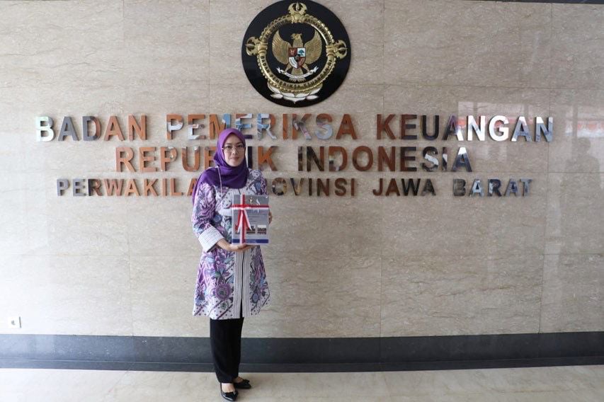 Bupati Purwakarta Anne Ratna Mustika seusai menerima opini Wajar Tanpa Pengecualian dari BPK Jawa Barat